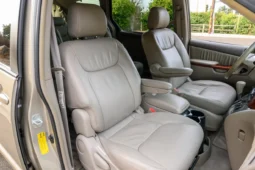 
										2004 Toyota Sienna XLE full									
