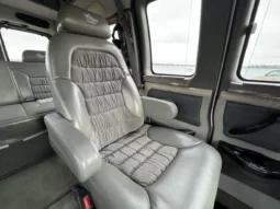 
										2006 Chevrolet Express Southern Comfort Conversion Van full									