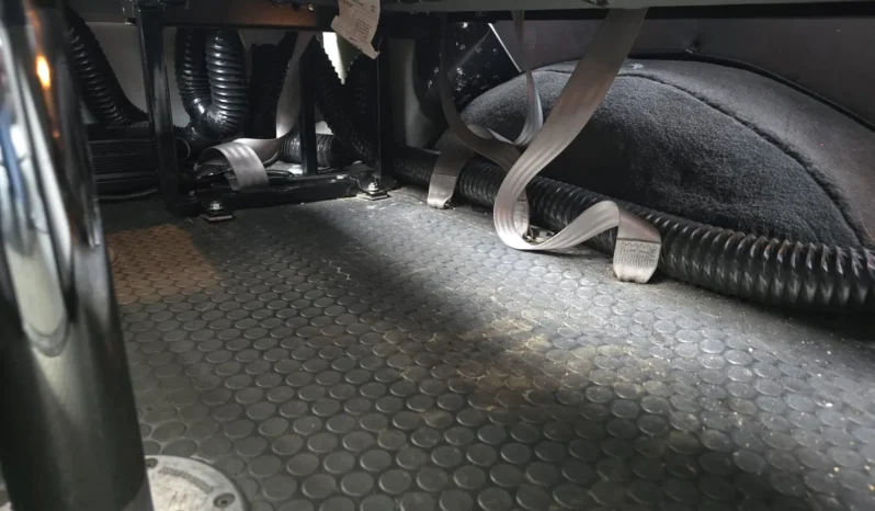 
								2013 Ford E-350 Quigley 4×4 Conversion full									