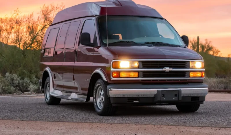 
								1998 Chevrolet Express Rocky Ridge Conversion Van full									