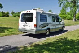
										2001 Winnebago Rialta Volkswagen EuroVan full									