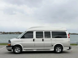 
										2006 Chevrolet Express Southern Comfort Conversion Van full									