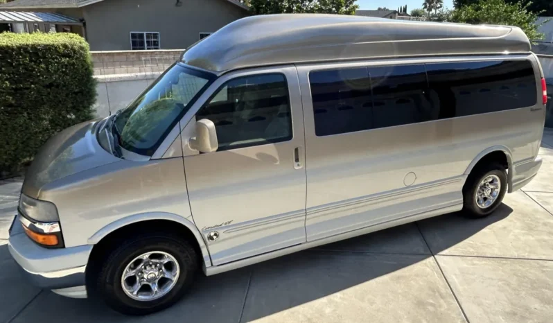 
								2007 Chevrolet Express Explorer Limited SE Conversion Van full									