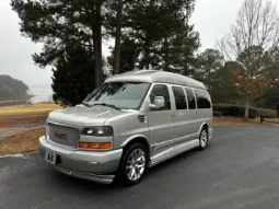 
										2008 GMC Savana 1500 AWD Conversion Van full									