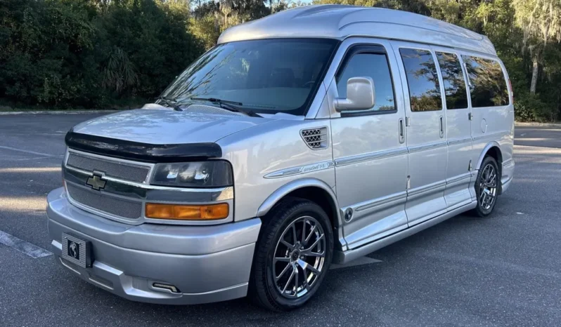 
								2013 Chevrolet Express Explorer Limited SE Conversion Van full									