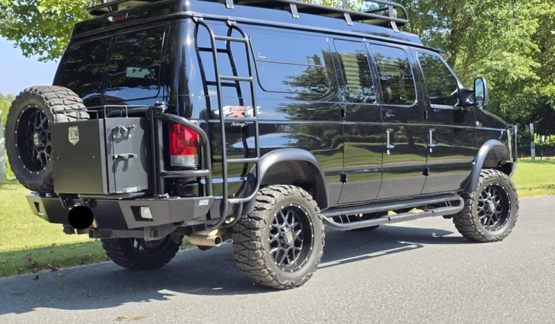 
								2013 Ford E-350 Quigley 4×4 Conversion full									