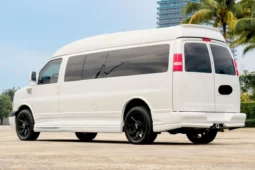 
										2013 GMC Savana G2500 Explorer Conversion Van full									