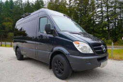
										2013 Mercedes-Benz Sprinter 2500 Camper Conversion full									