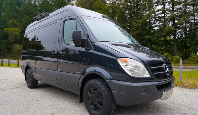 
								2013 Mercedes-Benz Sprinter 2500 Camper Conversion full									