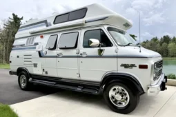 
										1995 Chevrolet G30 RV Conversion by Coachmen Vans full									