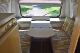 
										2001 Winnebago Rialta Volkswagen EuroVan full									