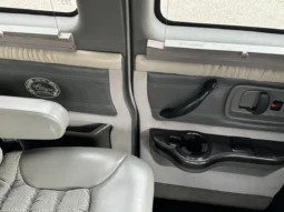 
										2006 Chevrolet Express Southern Comfort Conversion Van full									