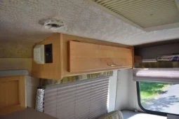 
										2001 Winnebago Rialta Volkswagen EuroVan full									