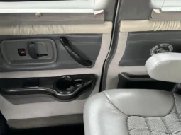 
										2006 Chevrolet Express Southern Comfort Conversion Van full									