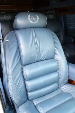 
										1995 GMC Safari AWD Conversion Van full									