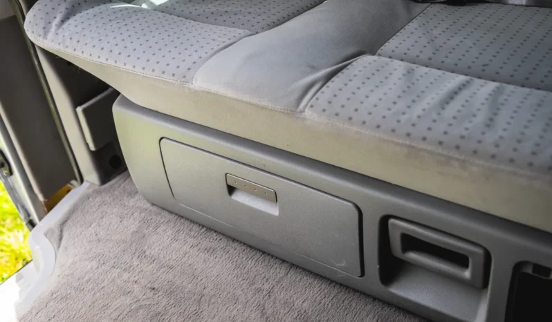 
								2003 Volkswagen EuroVan Westfalia MV Weekender Pop-Top Camper full									