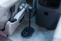 
										2007 Ford Econoline E-350 Quigley 4×4 Conversion full									
