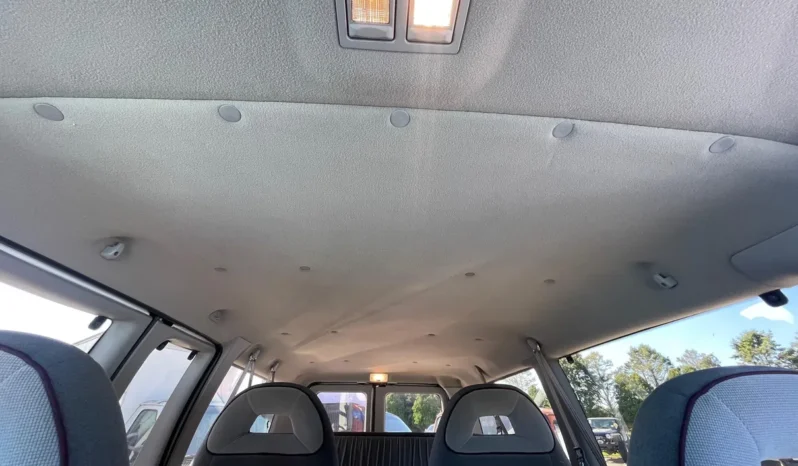 
								1997 Ford E-350 Club Wagon Chateau 7.3L Power Stroke full									