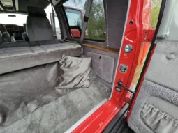 
										2001 Dodge Ram 1500 DMC Conversion Van full									