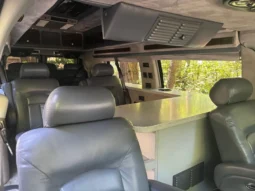 
										2007 Ford E-250 Super Duty Luxury Conversion Van full									