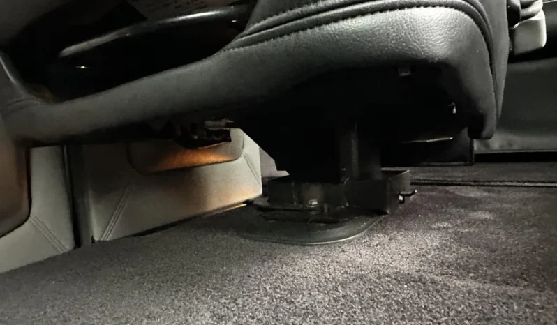 
								2008 GMC Savana 1500 AWD Conversion Van full									