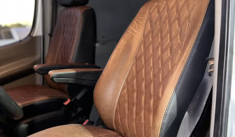 
								2015 Mercedes-Benz Sprinter 2500 4×4 Cargo Van full									