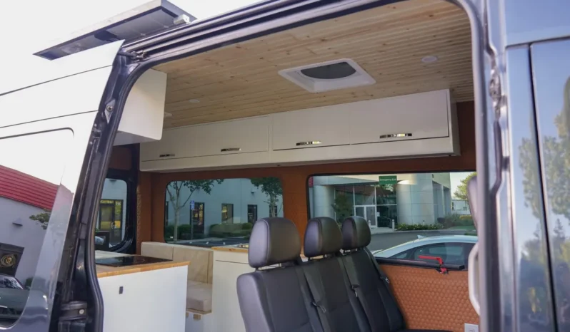 
								2013 Mercedes-Benz Sprinter 2500 Camper Conversion full									