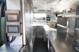 
										2021 Mercedes-Benz Sprinter 4500 Mobile Kitchen full									
