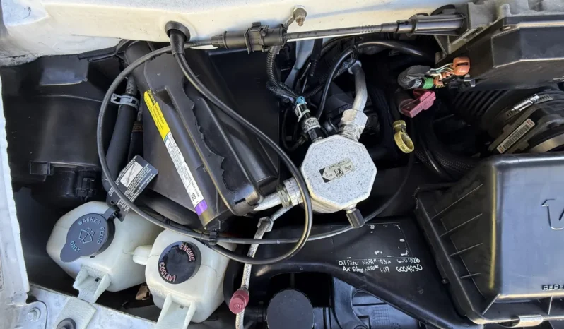 
								2000 Chevrolet Astro AWD full									