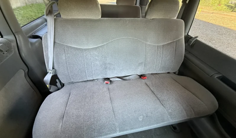 
								2003 Chevrolet Astro AWD full									