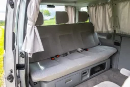 
										2003 Volkswagen EuroVan Westfalia MV Weekender Pop-Top Camper full									