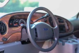 
										2007 Ford Econoline E-350 Quigley 4×4 Conversion full									