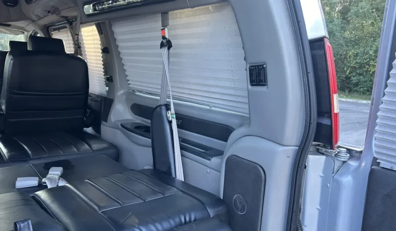 
								2013 Chevrolet Express Explorer Limited SE Conversion Van full									