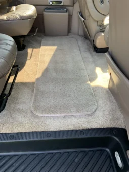 
										2001 Ford Econoline E-350 Super Duty Waldoch Conversion Van full									