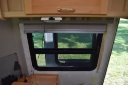 
										2001 Winnebago Rialta Volkswagen EuroVan full									