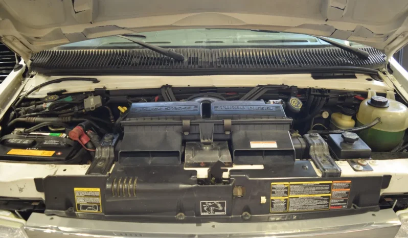 
								1997 Ford E-350 Club Wagon Chateau 7.3L Power Stroke full									