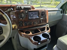 
										2013 Ford E-350 Quigley 4×4 Conversion full									
