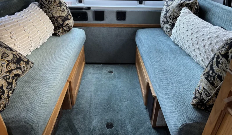 
								1996 Roadtrek 190 Versatile B3500  full									