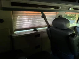 
										2007 Ford E-250 Super Duty Luxury Conversion Van full									