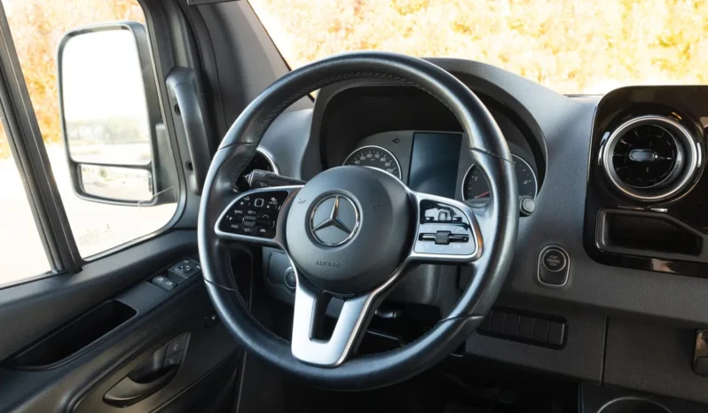 
								2021 Mercedes-Benz Sprinter 4500 Mobile Kitchen full									