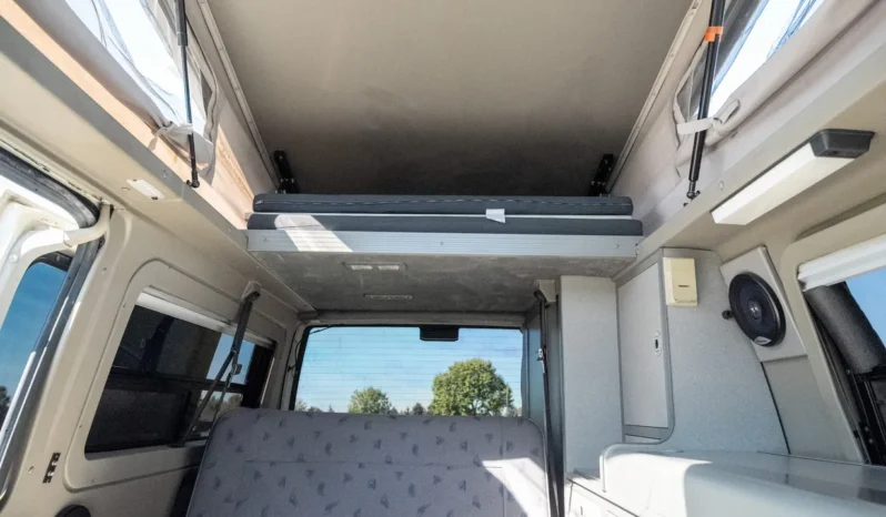 
								1997 Volkswagen EuroVan Winnebago Industries Camper full									