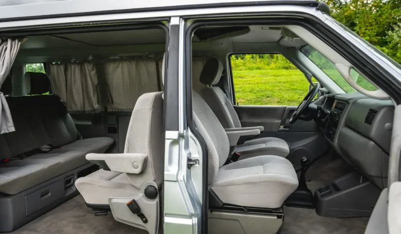 
								2003 Volkswagen EuroVan Westfalia MV Weekender Pop-Top Camper full									