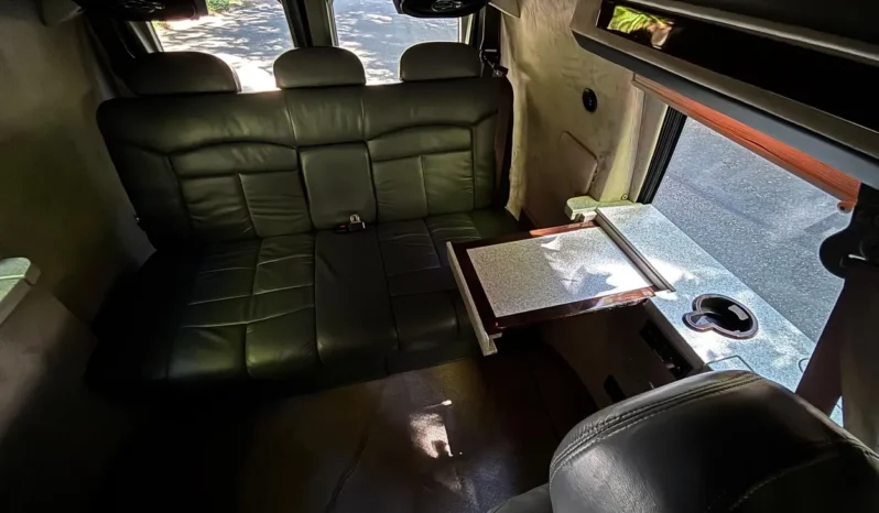 
								2007 Ford E-250 Super Duty Luxury Conversion Van full									