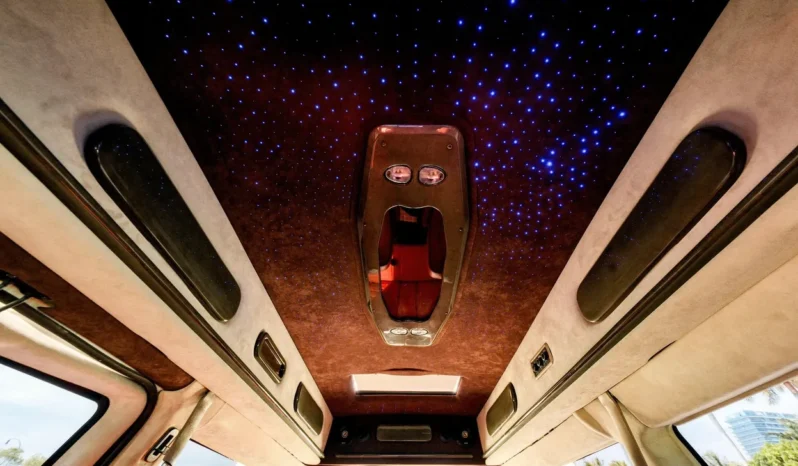 
								2013 GMC Savana G2500 Explorer Conversion Van full									