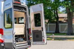 
										2021 Pleasure-Way Ontour 2.0 Class B Motorhome full									