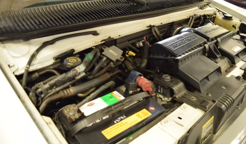 
								1997 Ford E-350 Club Wagon Chateau 7.3L Power Stroke full									