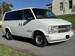 
										2000 Chevrolet Astro AWD full									