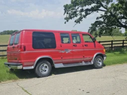 
										2001 Dodge Ram 1500 DMC Conversion Van full									