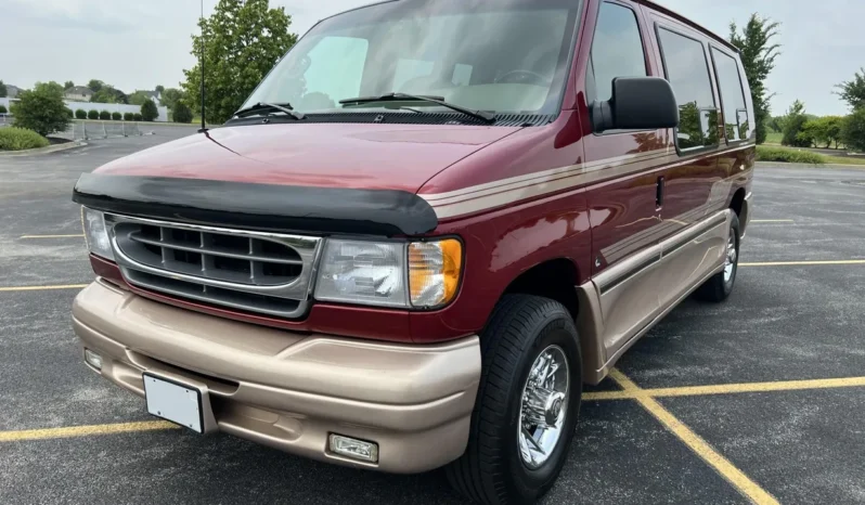 
								2001 Ford Econoline E-350 Super Duty Waldoch Conversion Van full									