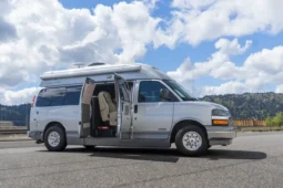 
										2010 Chevrolet Express 3500 Airstream Avenue Class B Coach full									